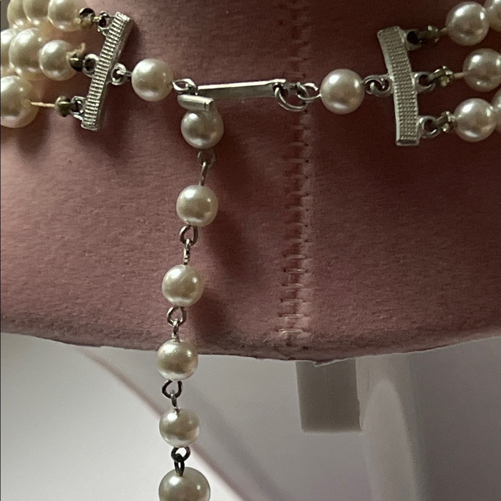 Classic Ivory Multi-Strand Pearl Necklace - Picture 3 of 8